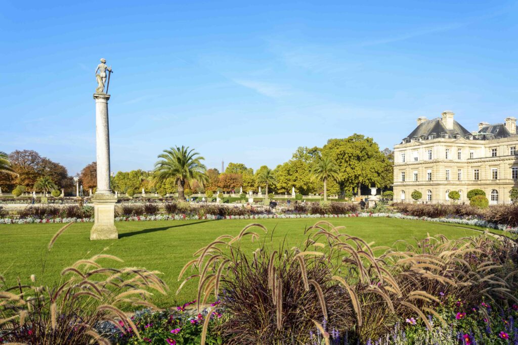 View across the gardens to the Senat